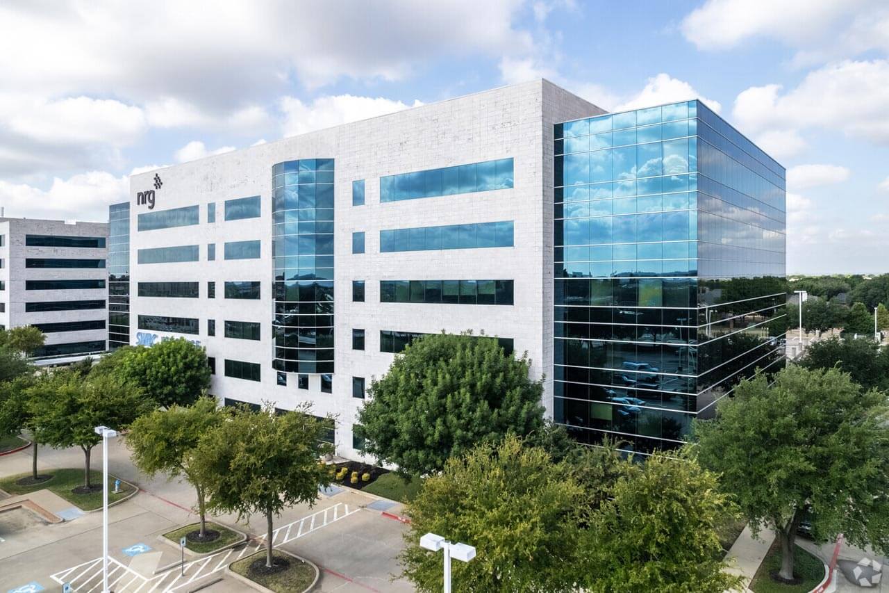 business building in dallas texas