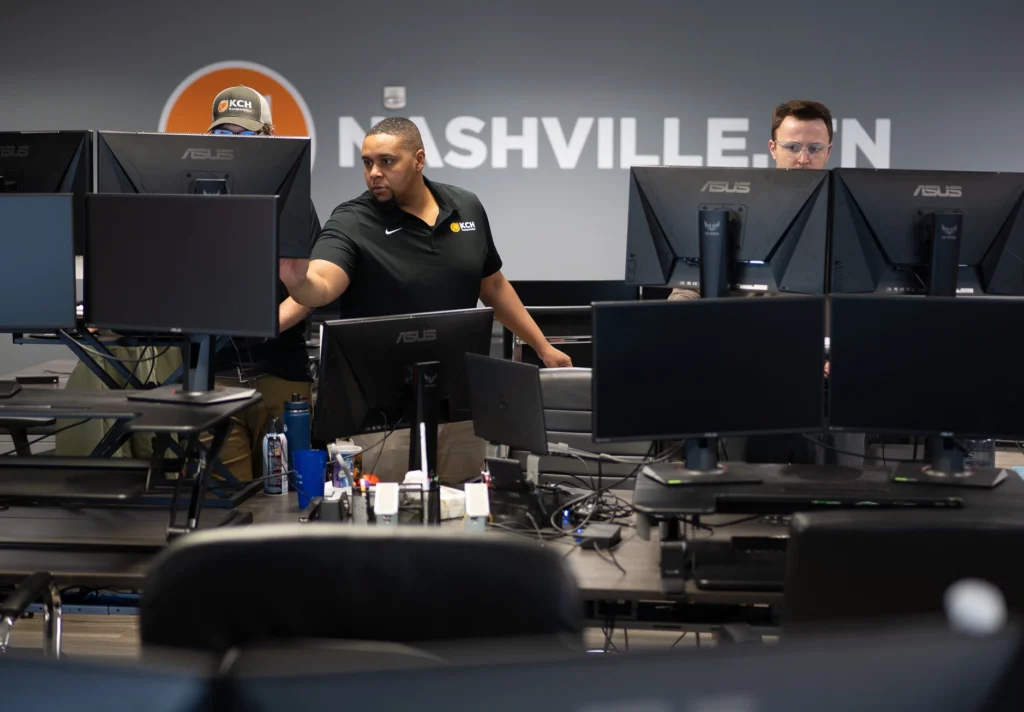 Freight brokers working in the KCH Transportation office in Nashville.