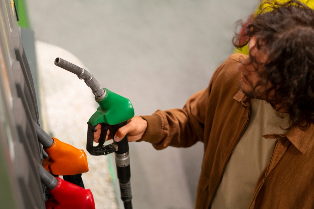 Diesel Prices Continue to Rise Full Truckload Shipping